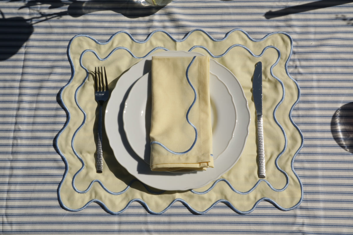 Wavy Placemats: Set of 4